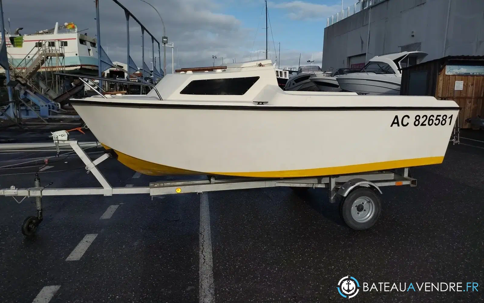 slider 0 Owens Ocean 400