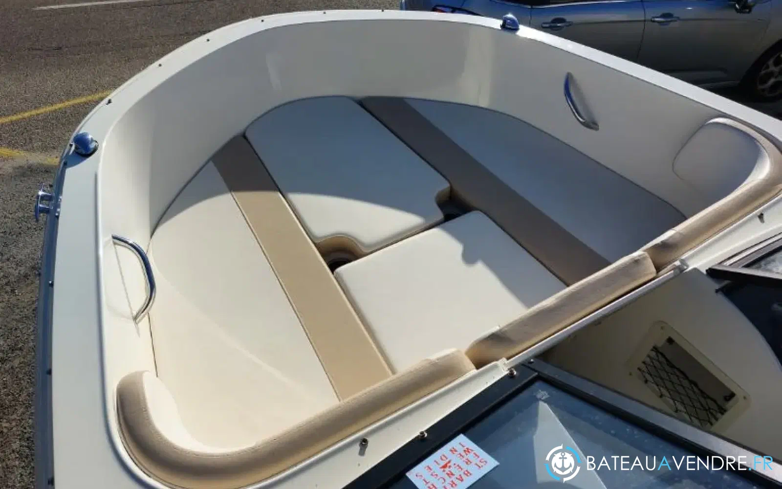 slider 6 Bayliner VR4 OB