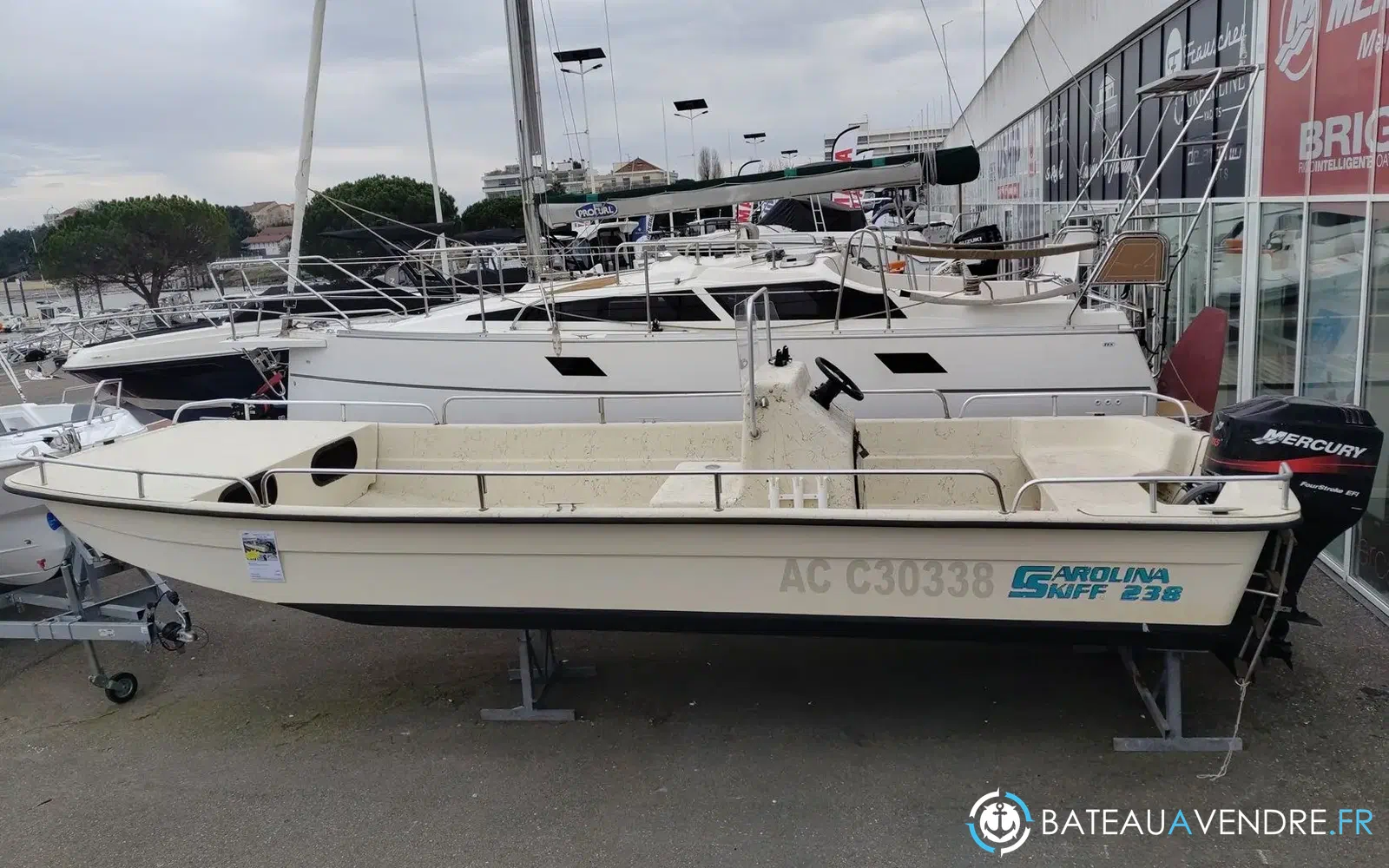 slider 2 Carolina Skiff V 2380