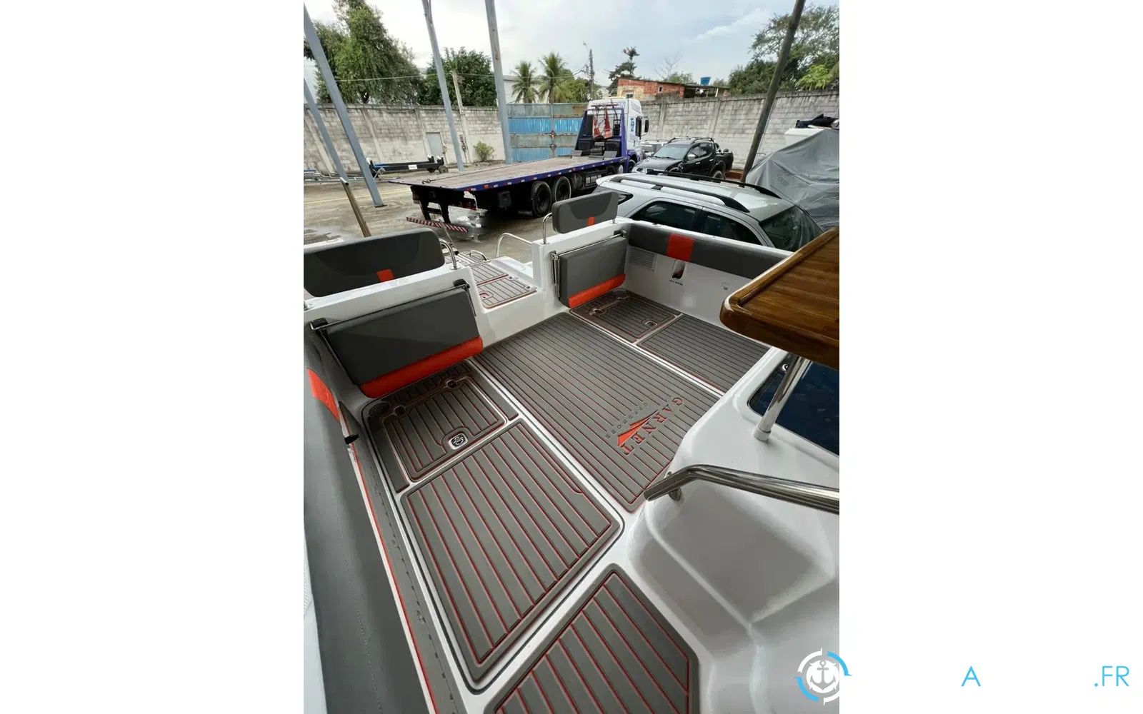 slider 31 Garnet Offshore 300 HT Fly