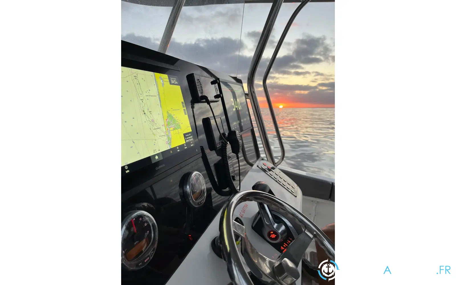 slider 24 Garnet Offshore 300 HT Fly