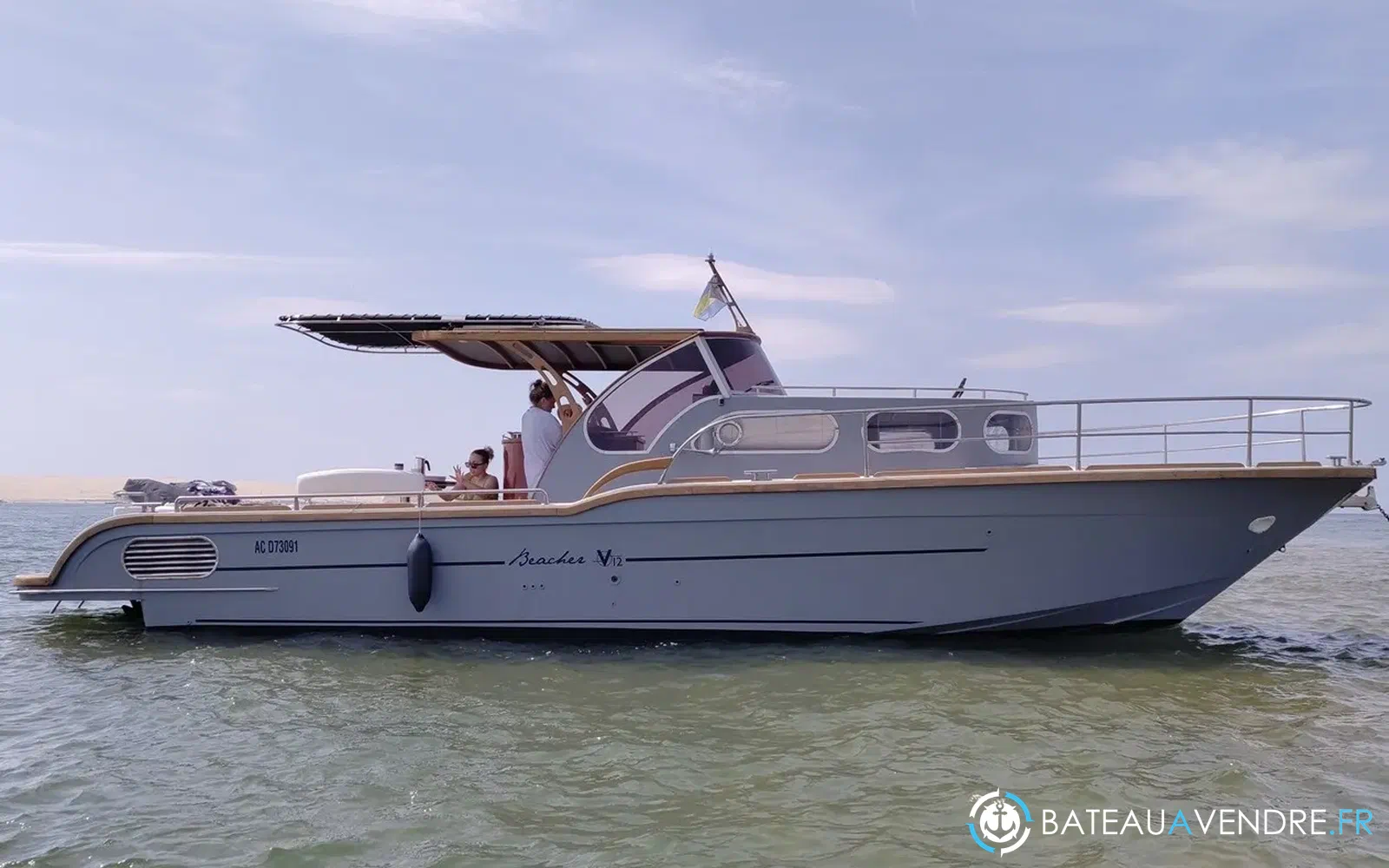 slider 1 Beacher V12