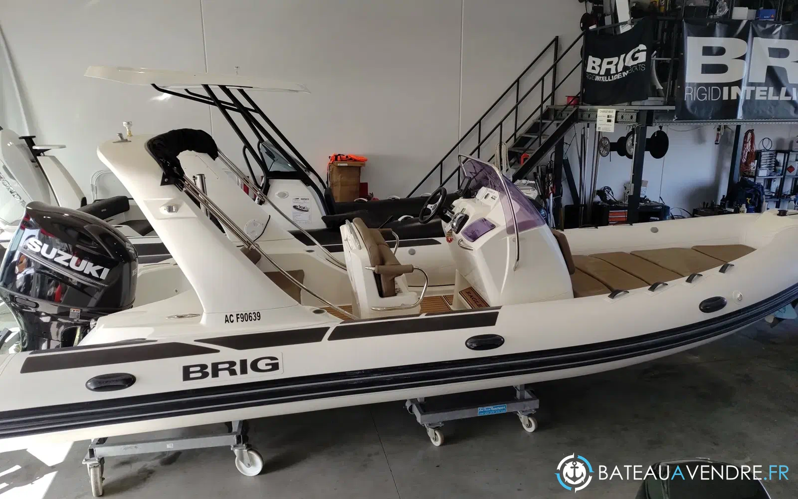 slider 2 Brig Eagle 650