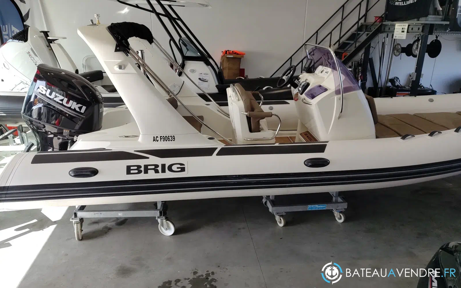 slider 1 Brig Eagle 650