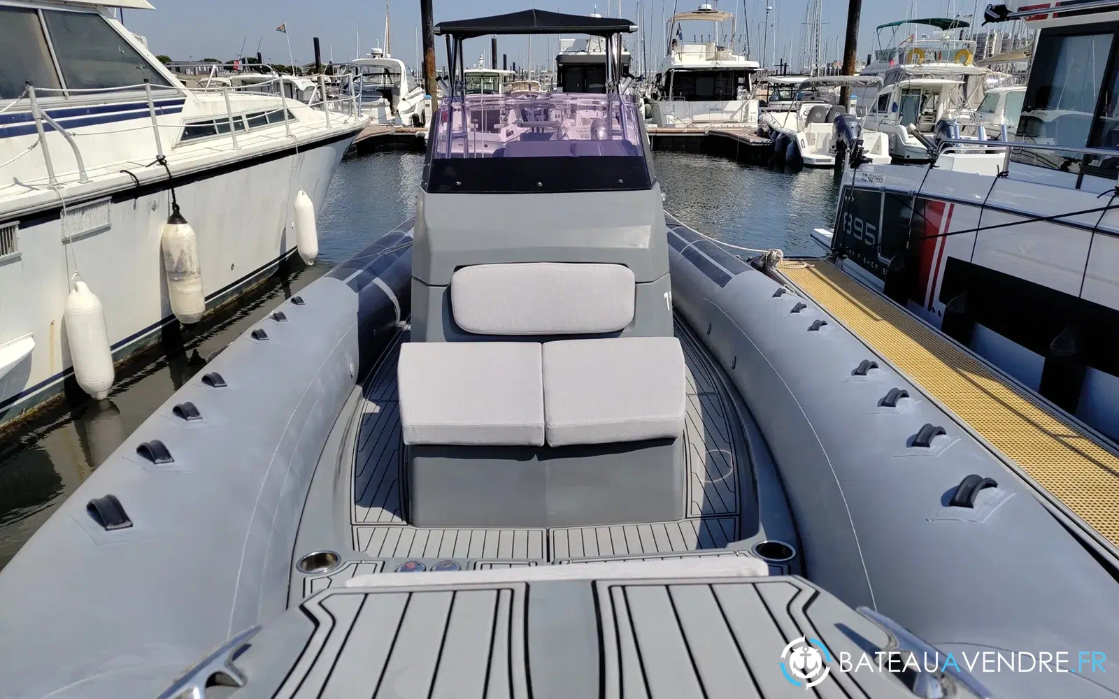 slider 32 Brig Eagle 10