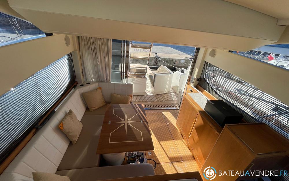 Galeon 430 Skydeck photo 5