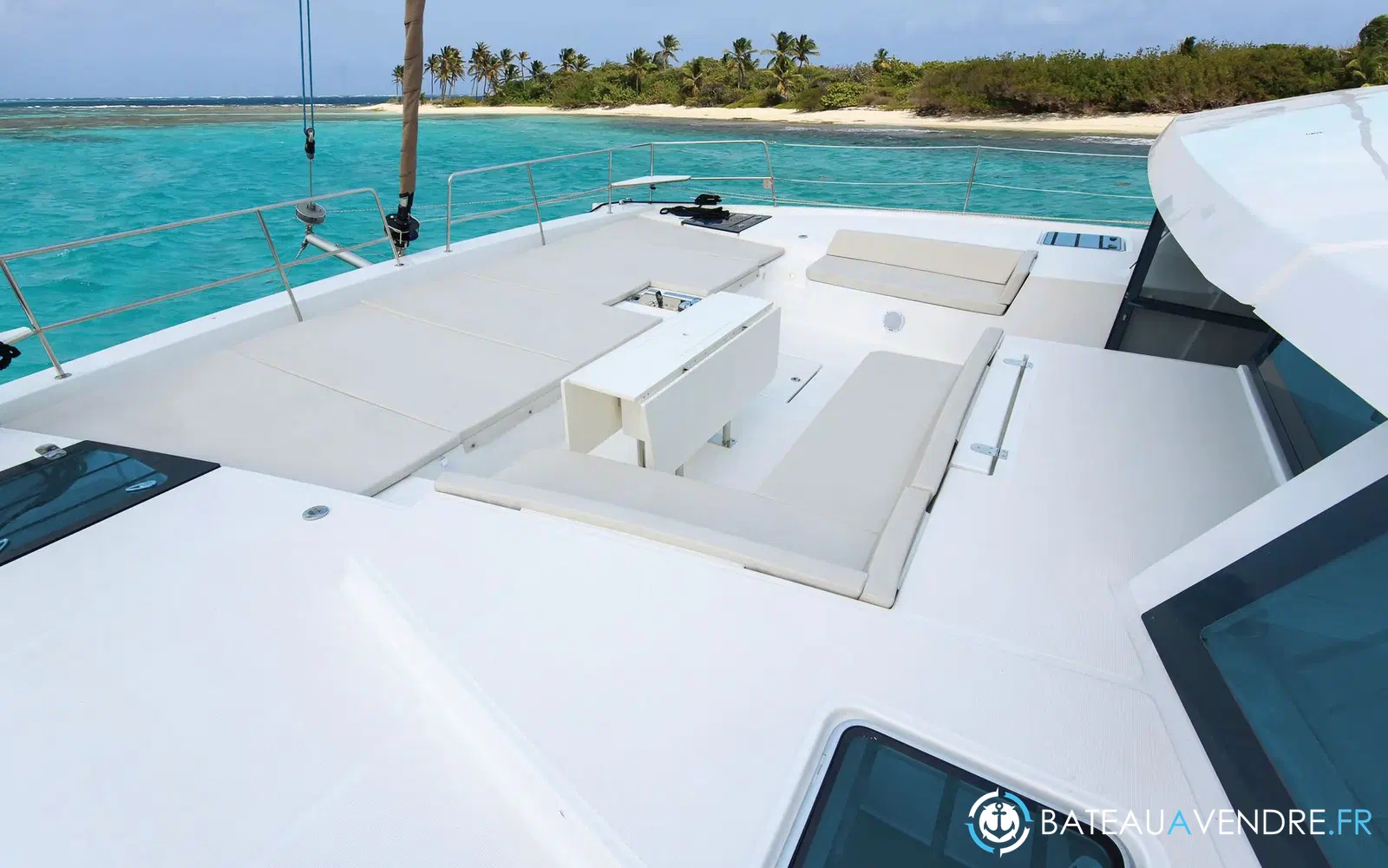 slider 2 Bali Catamarans Bali 5.4