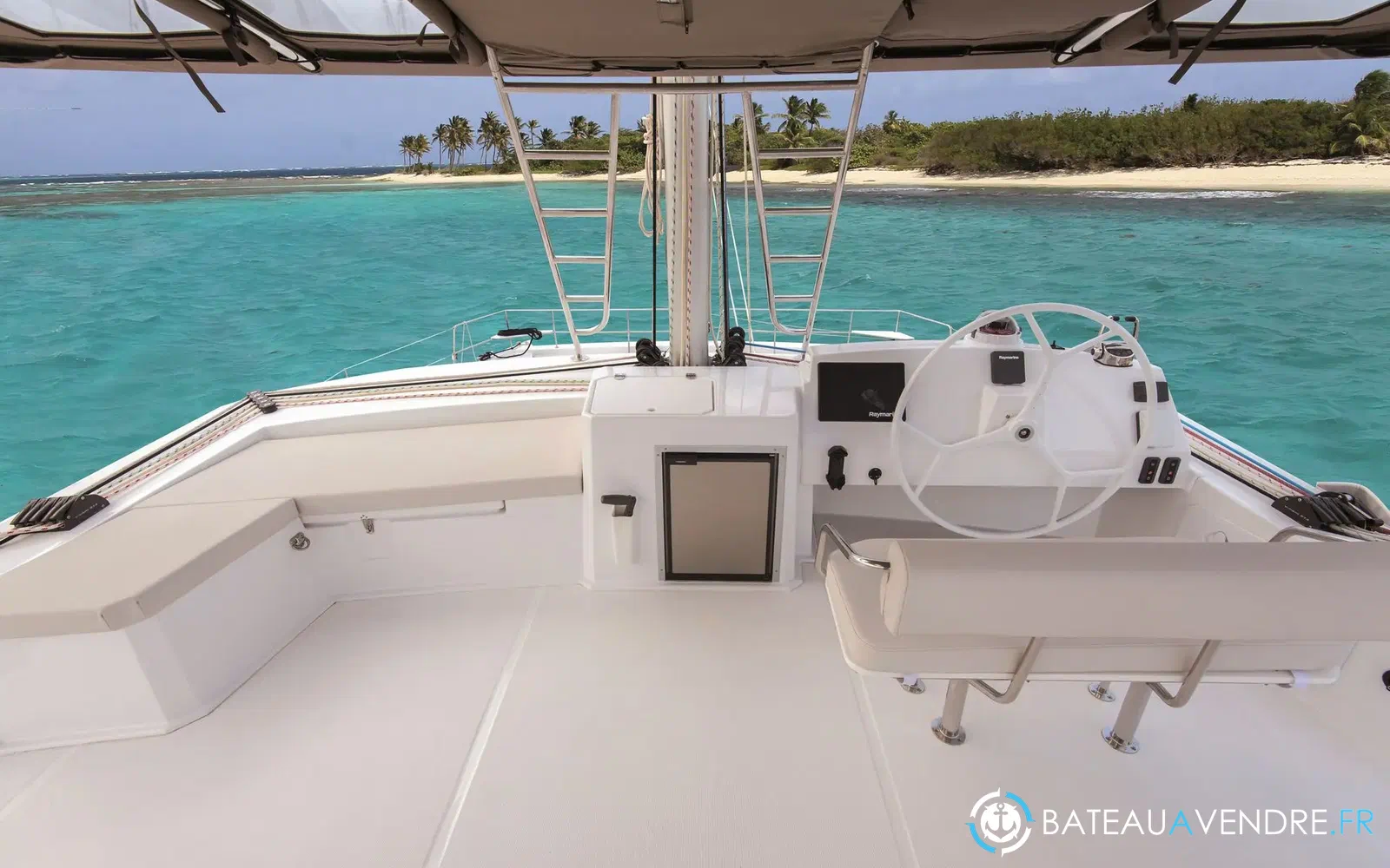 slider 3 Bali Catamarans Bali 5.4