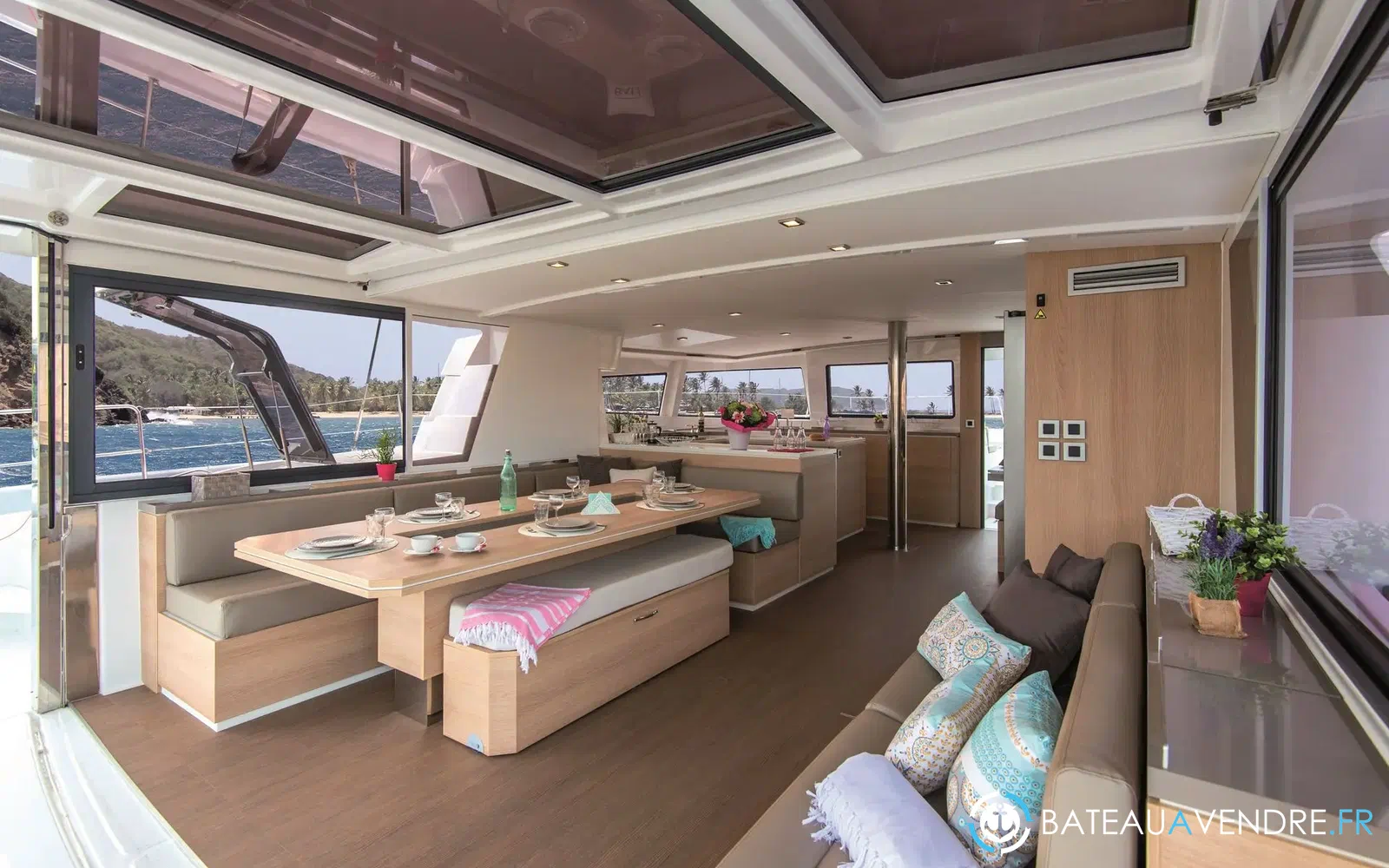 slider 5 Bali Catamarans Bali 5.4