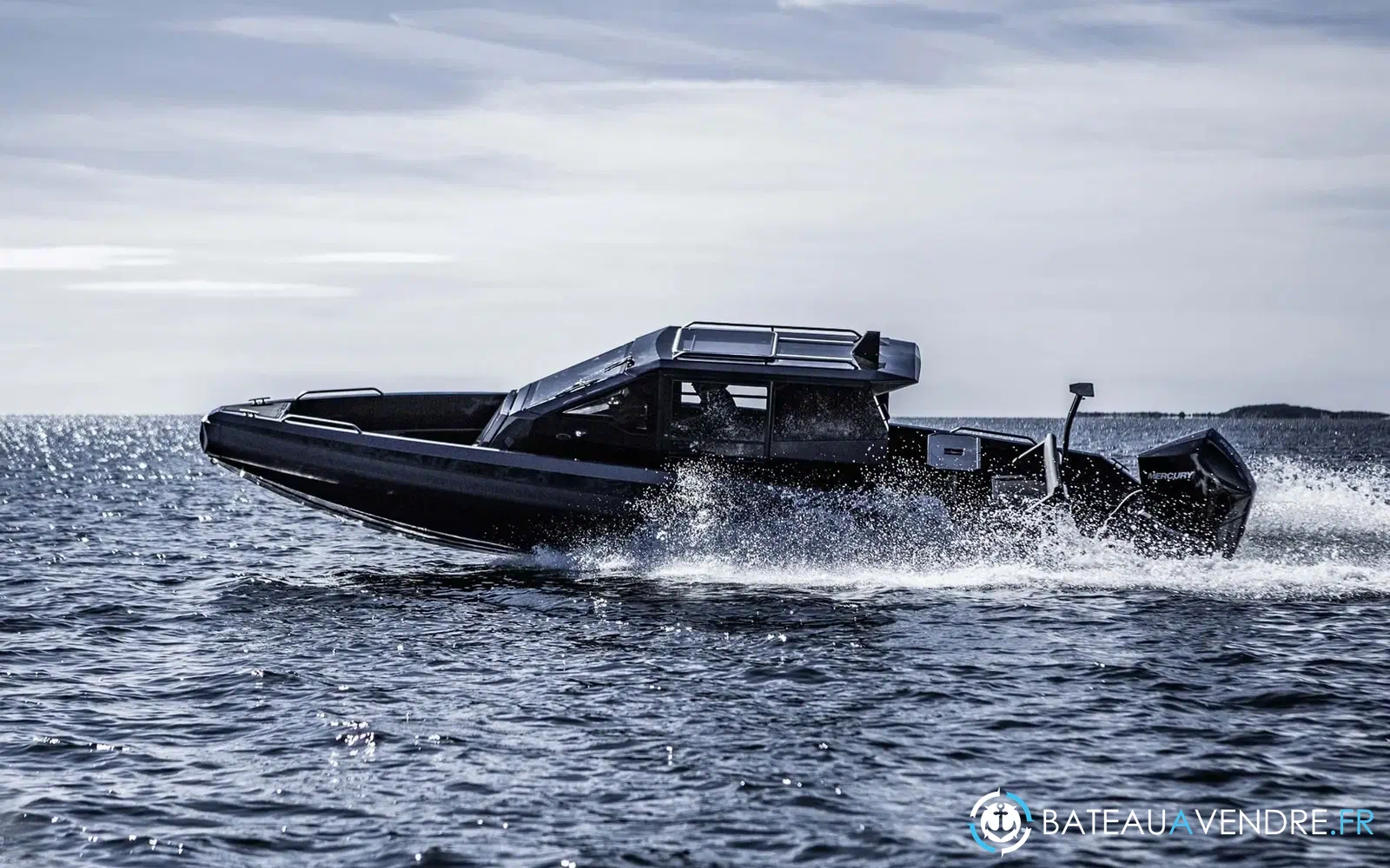 slider 8 Iron Boats 827 Coupe