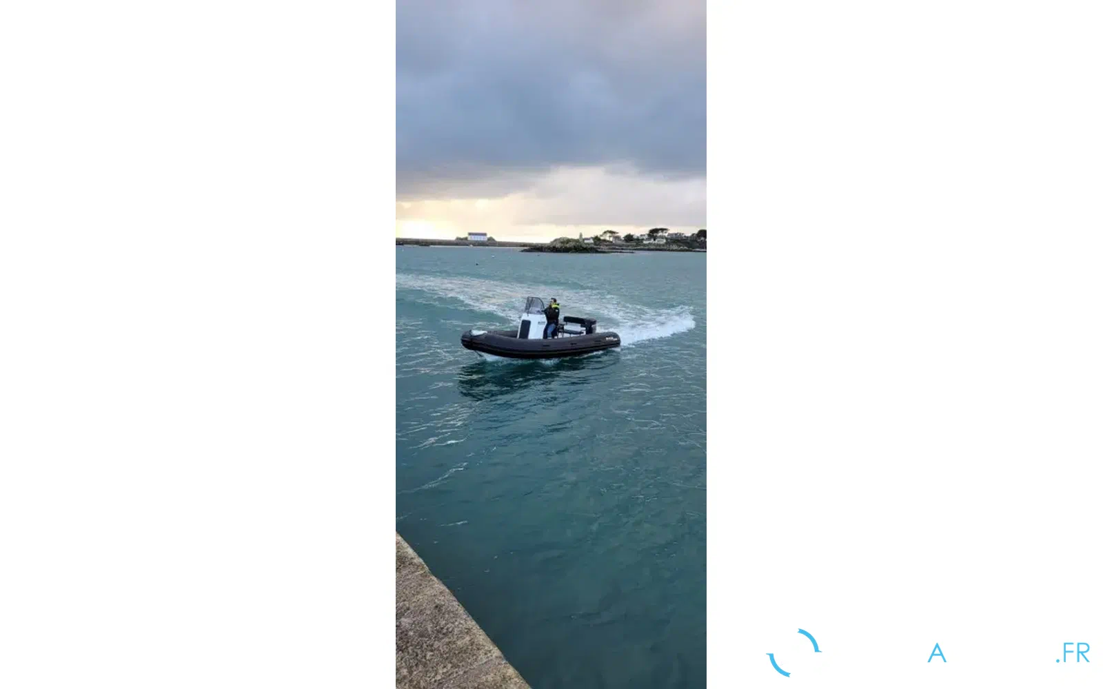 slider 2 Evok Marine Evok 18 Fishing