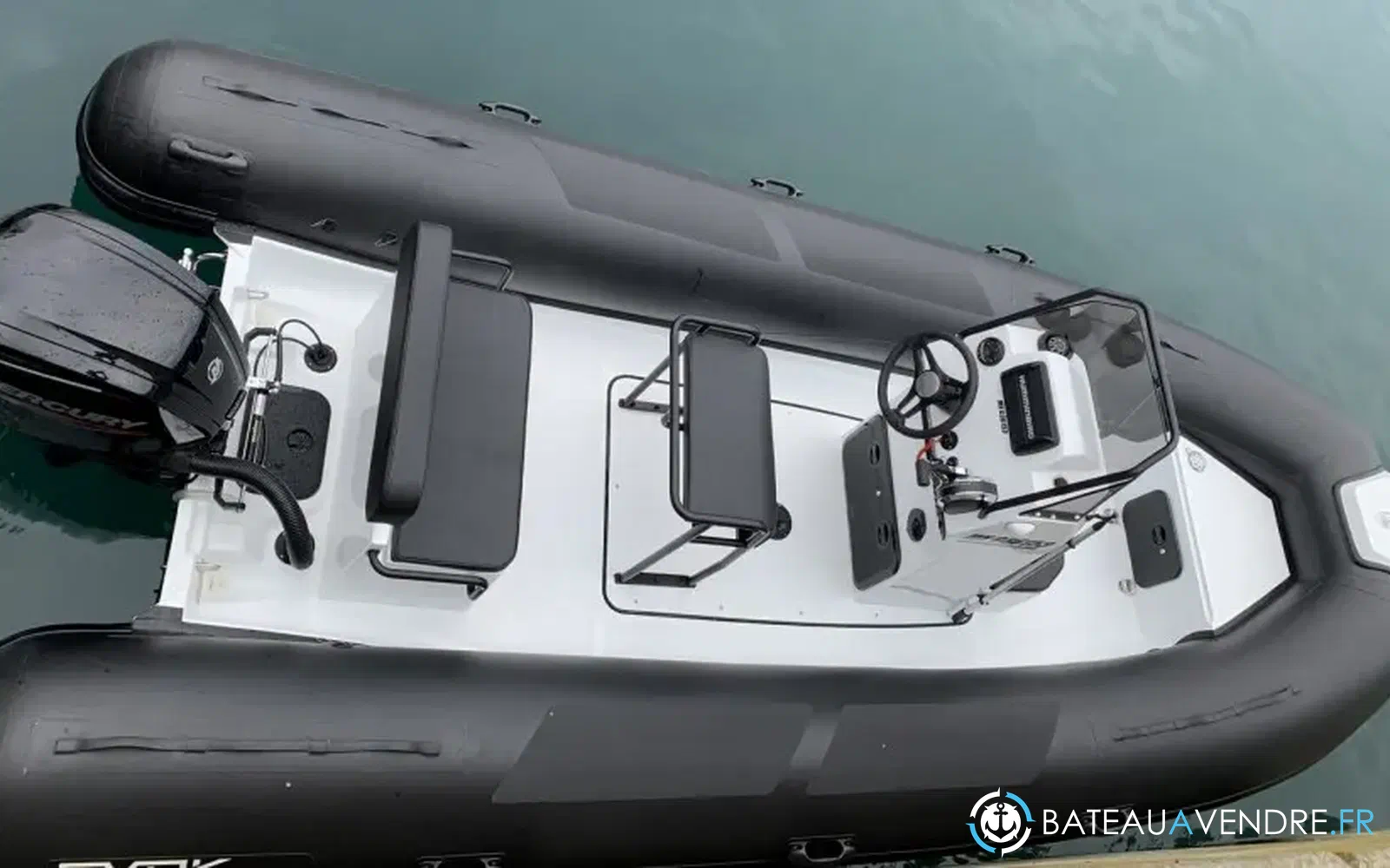 slider 3 Evok Marine Evok 18 Fishing