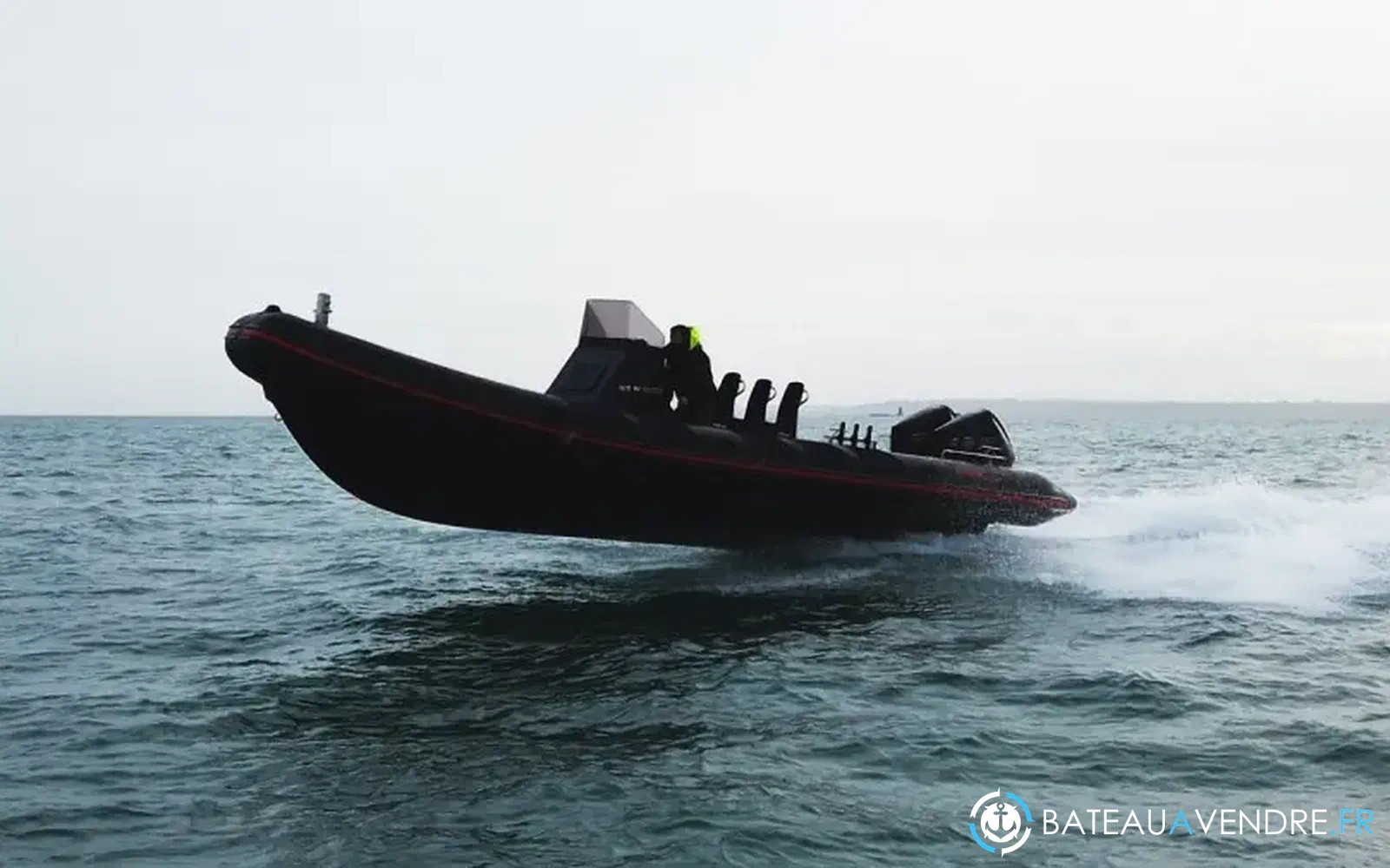 slider 0 Evok Marine Evok 28 Fishing