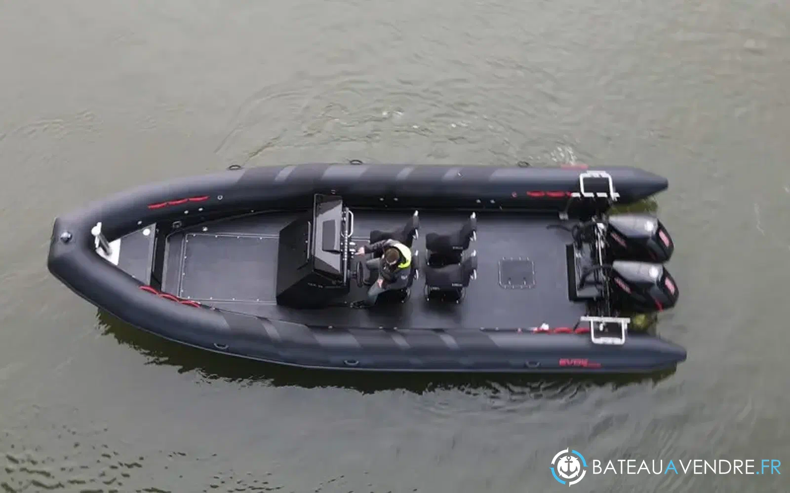 slider 3 Evok Marine Evok 28 Fishing