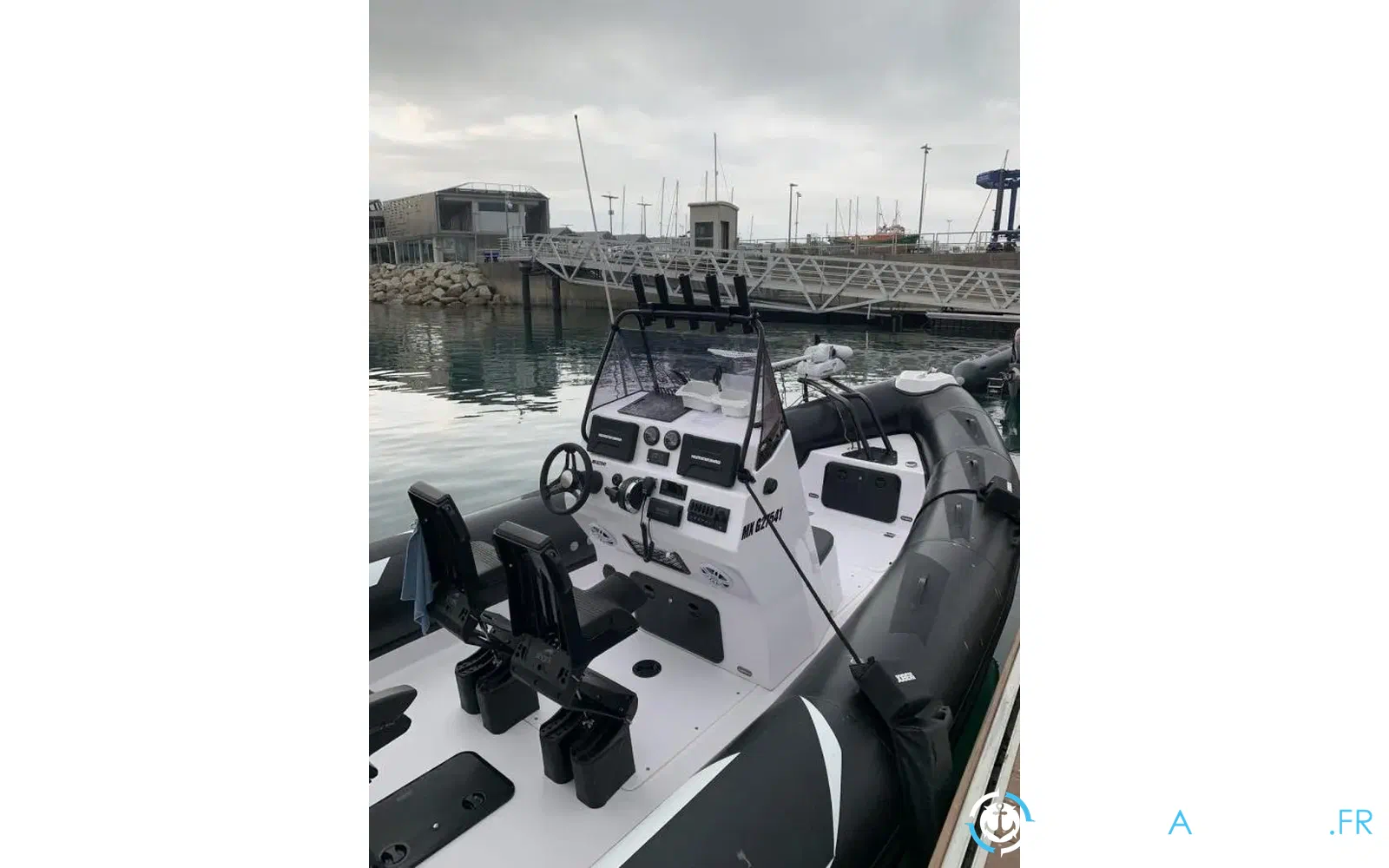 slider 3 Evok Marine Evok 25 Fishing