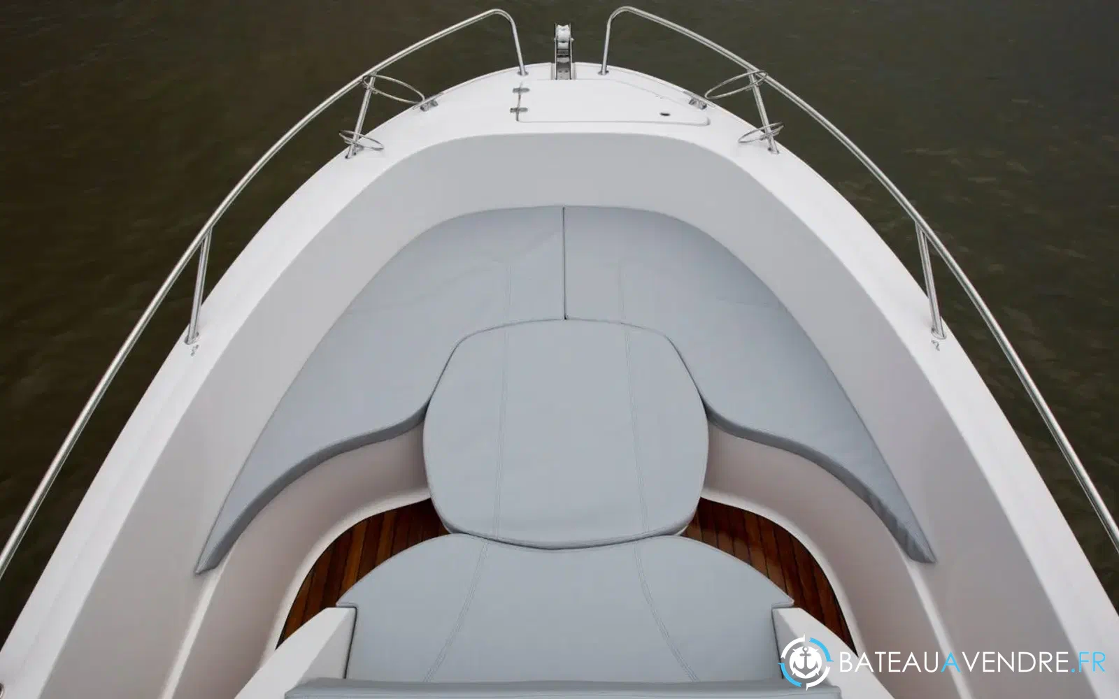 slider 2 Pacific Craft 670 Open