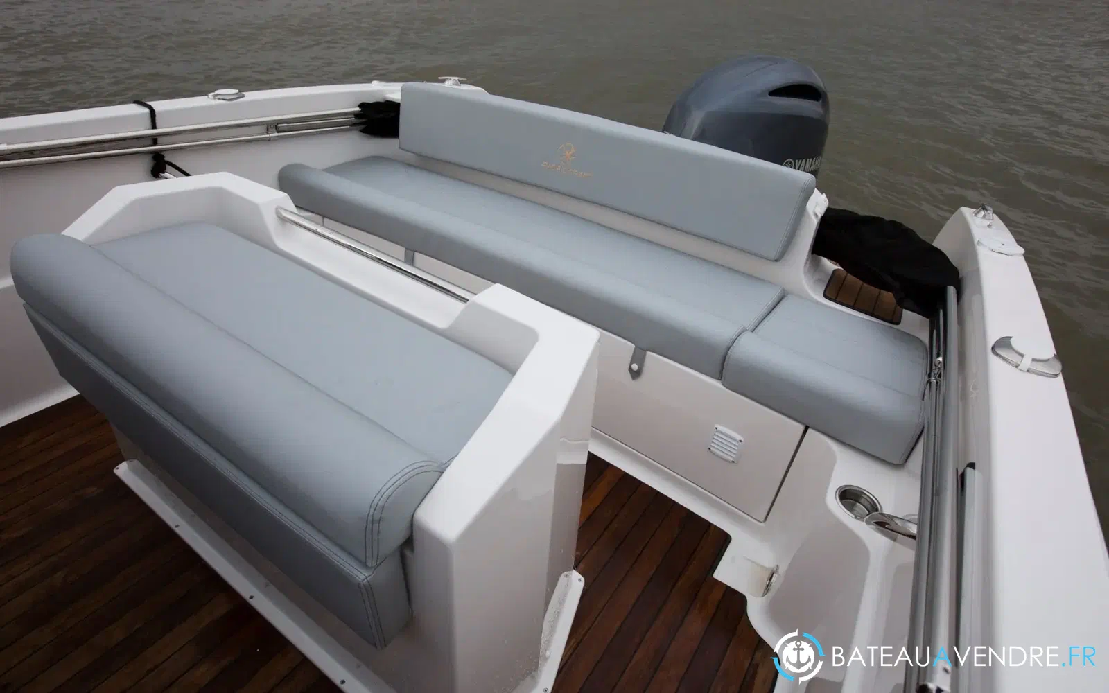 slider 3 Pacific Craft 670 Open