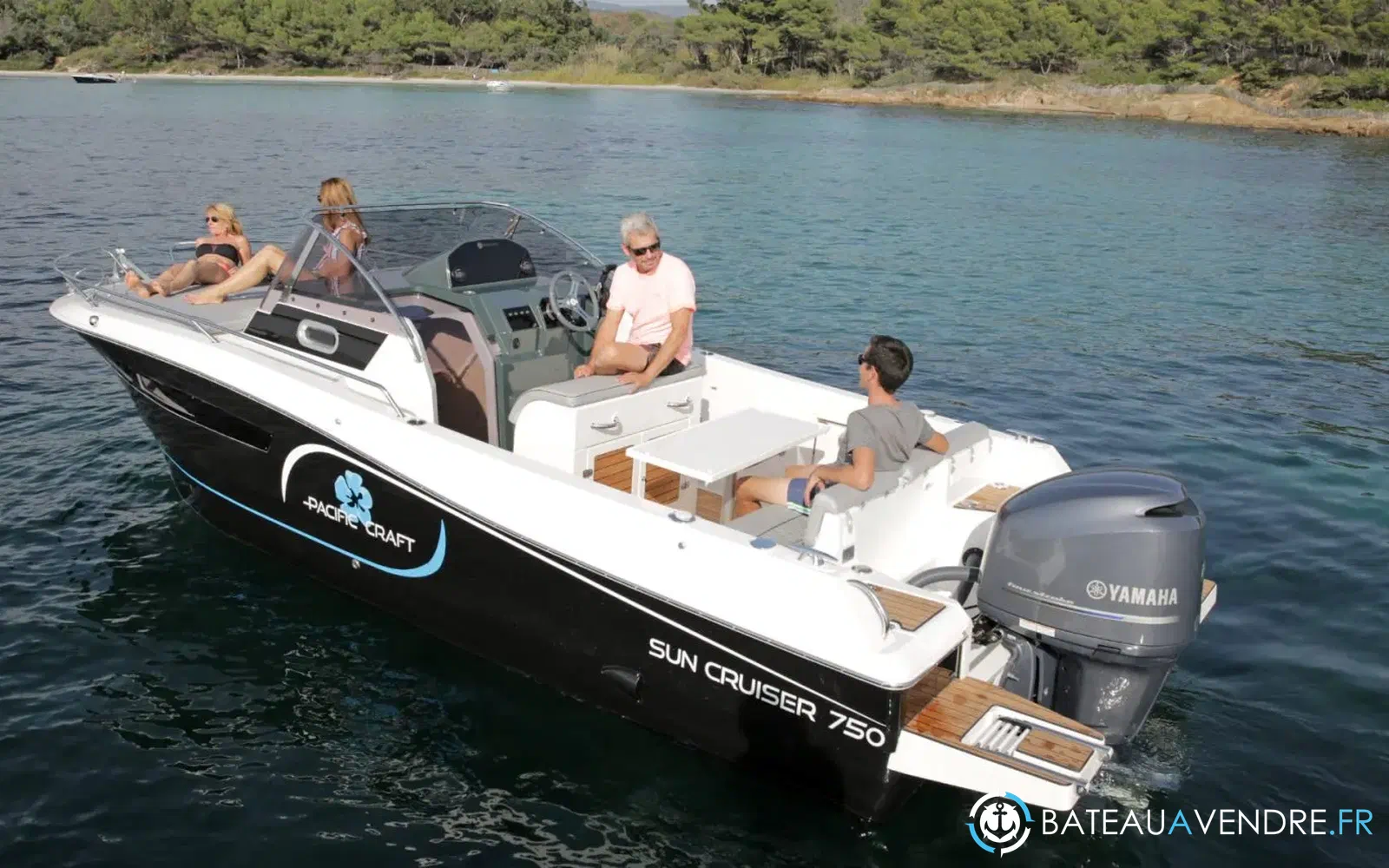 slider 5 Pacific Craft 750 SC