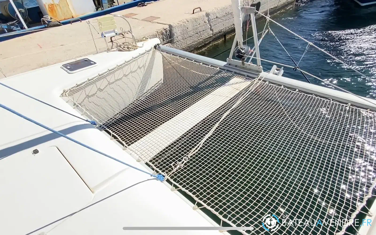 slider 9 Fountaine Pajot Athena 38