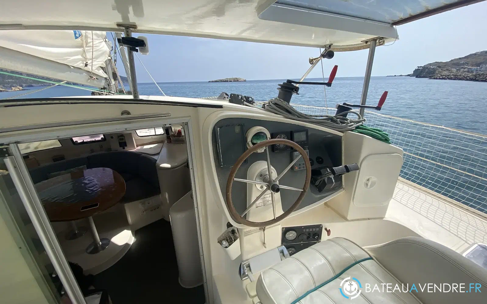 slider 20 Fountaine Pajot Athena 38