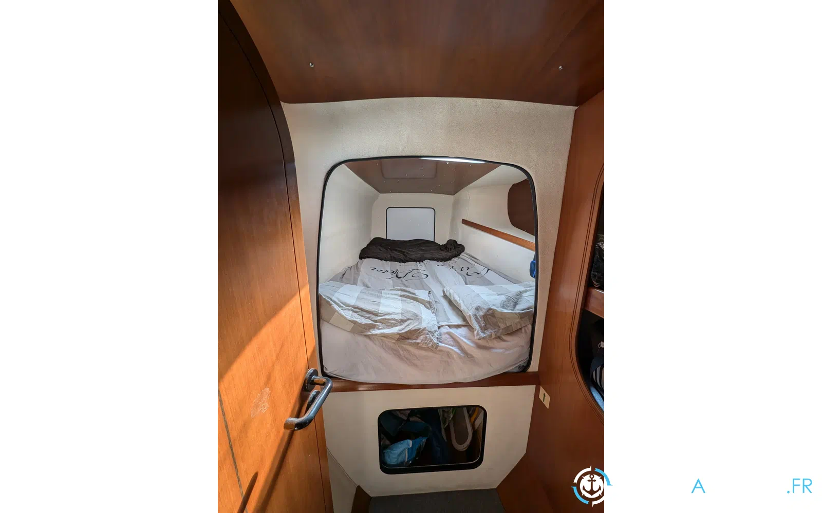 slider 33 Fountaine Pajot Athena 38