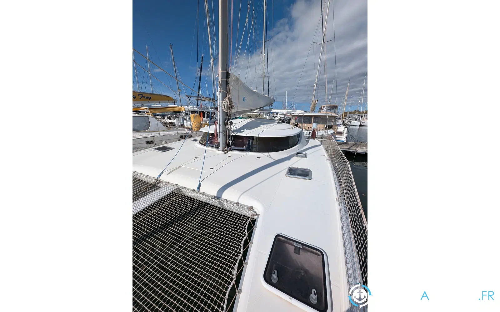 slider 8 Fountaine Pajot Athena 38