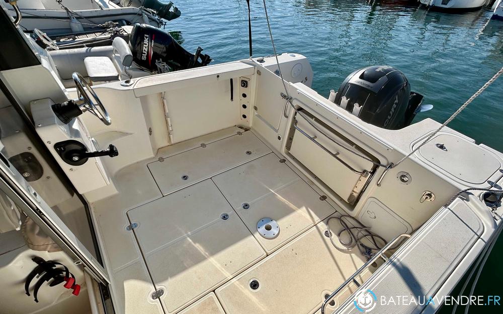 Quicksilver 675 Pilothouse photo 3