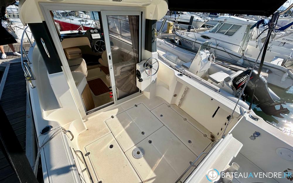 Quicksilver 675 Pilothouse photo 4