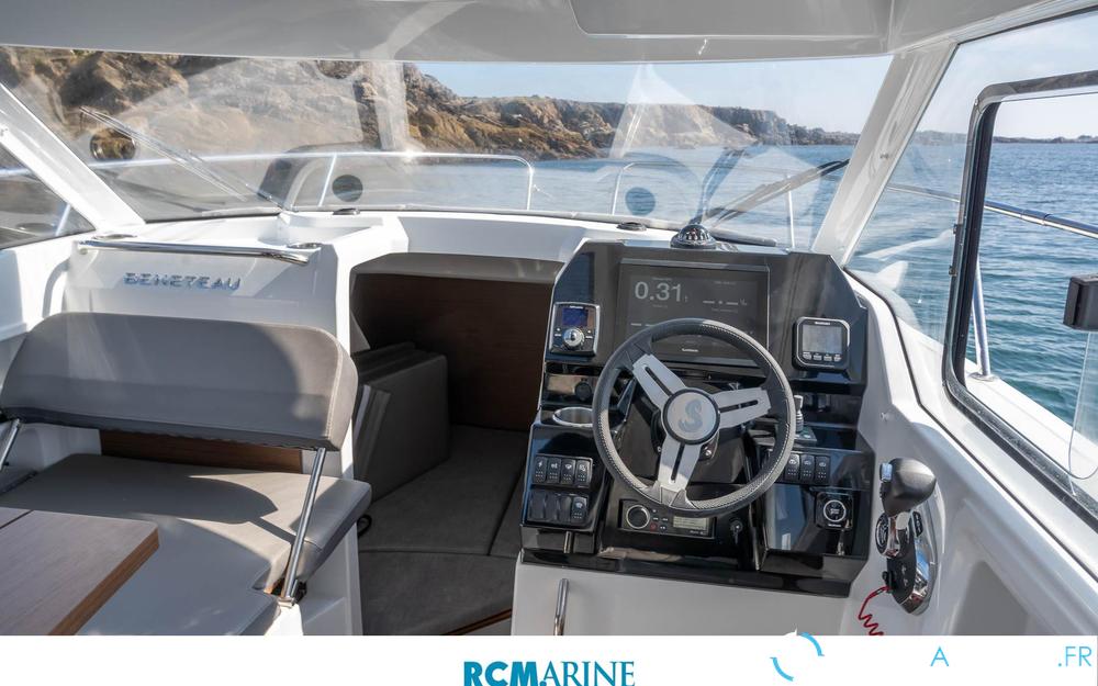 Beneteau Antares 8 photo 4