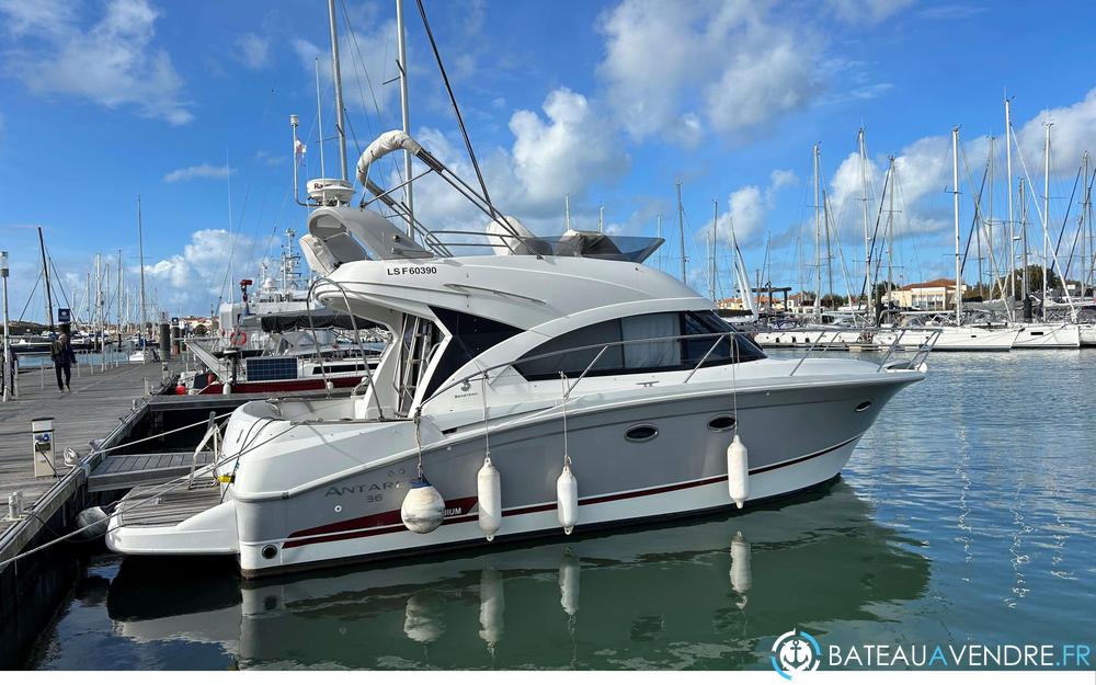 Beneteau Antares 36 photo de présentation