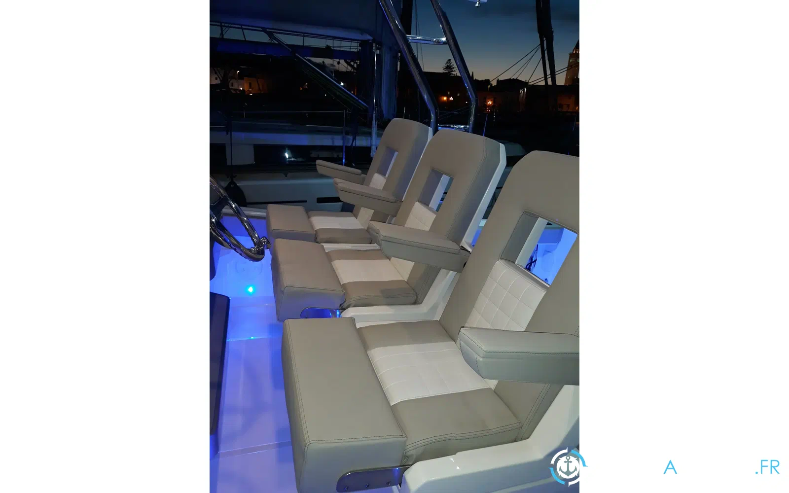 slider 6 3B Craft 330 CC