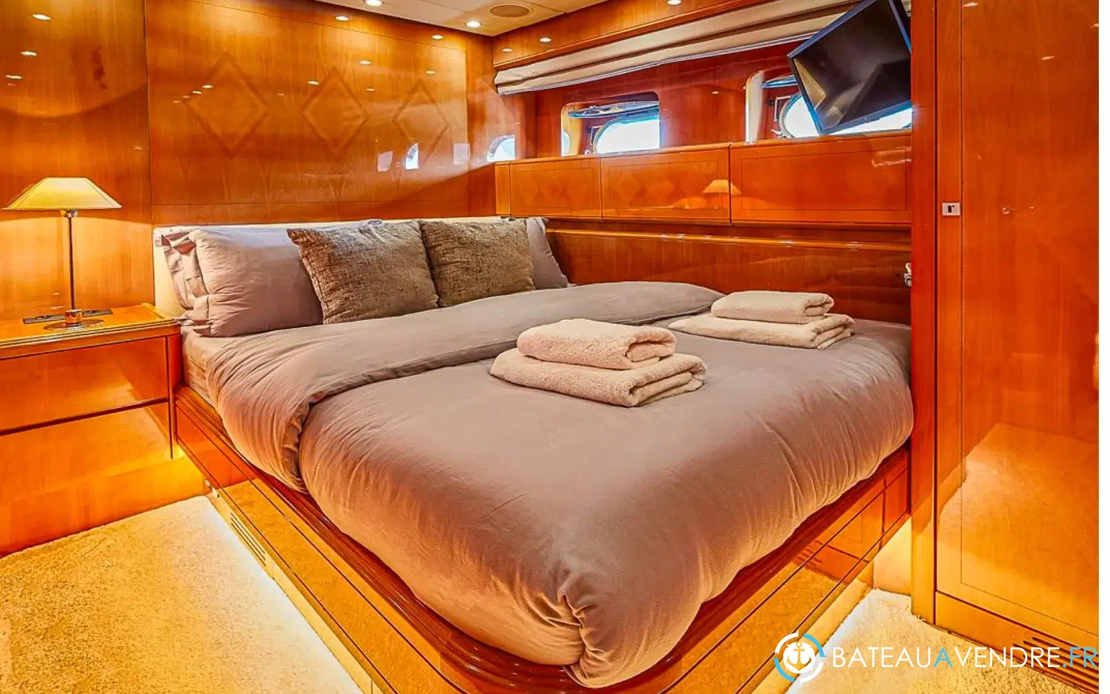 slider 9 Cantieri Navali Arno / Leopard 88