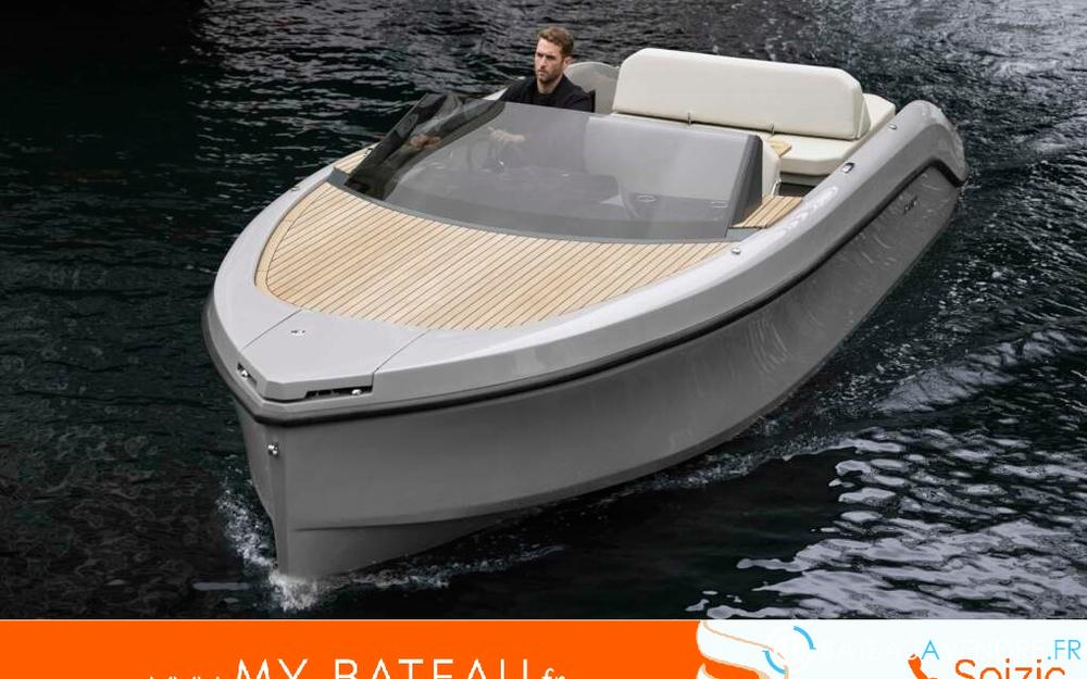 Rand Boats Spirit 25 photo de présentation