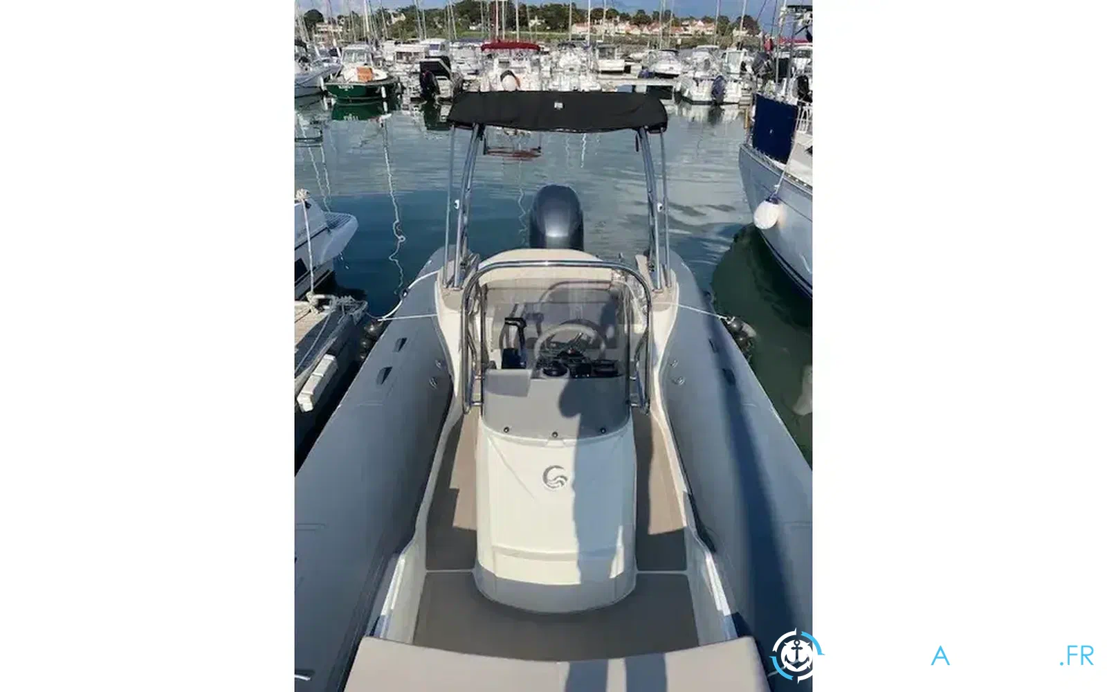 slider 4 Capelli Tempest 650