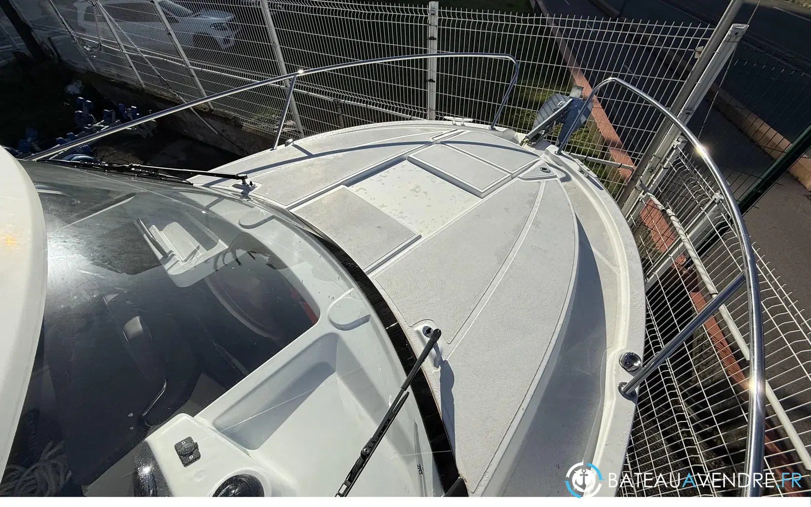 slider 12 Beneteau Antares 7 OB