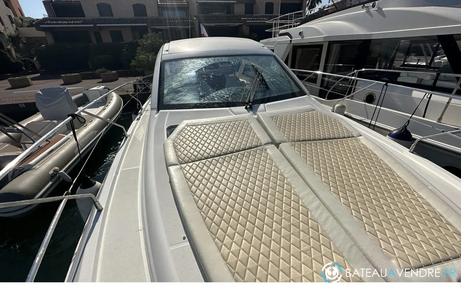 slider 9 Beneteau Gran Turismo 40