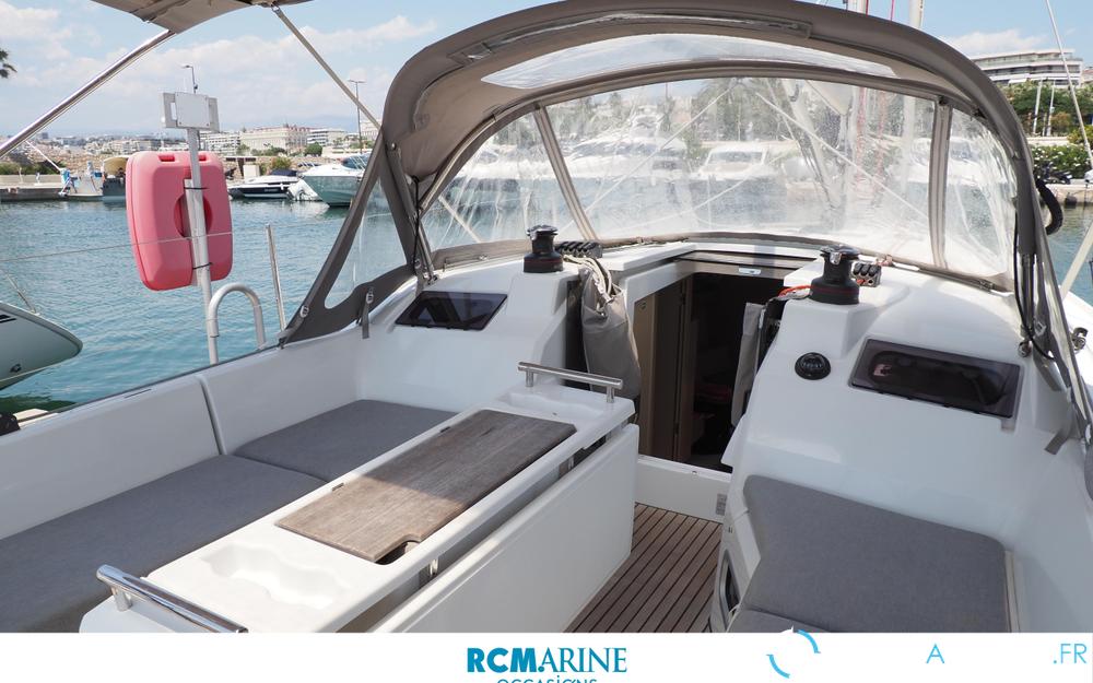 Beneteau Oceanis 34.1 photo 3