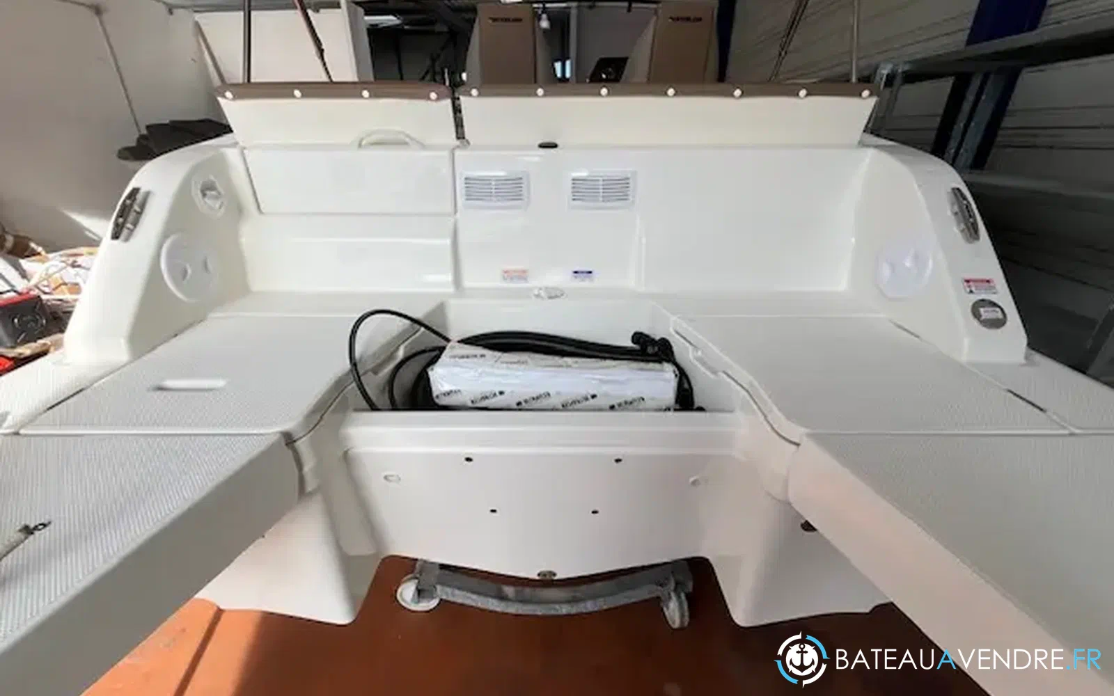 slider 6 Quicksilver Activ 605 Sundeck