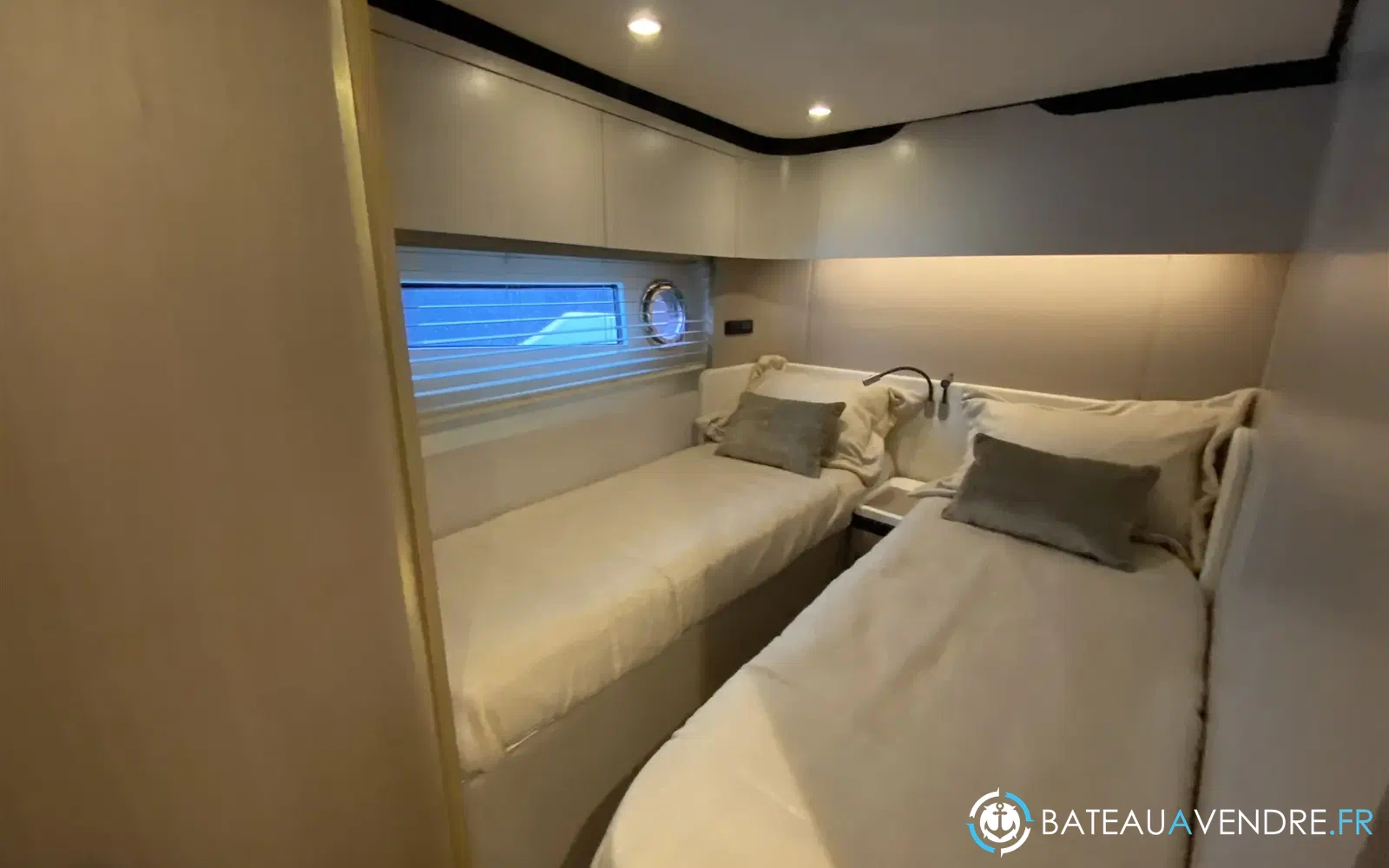 slider 12 Azimut 60 Fly