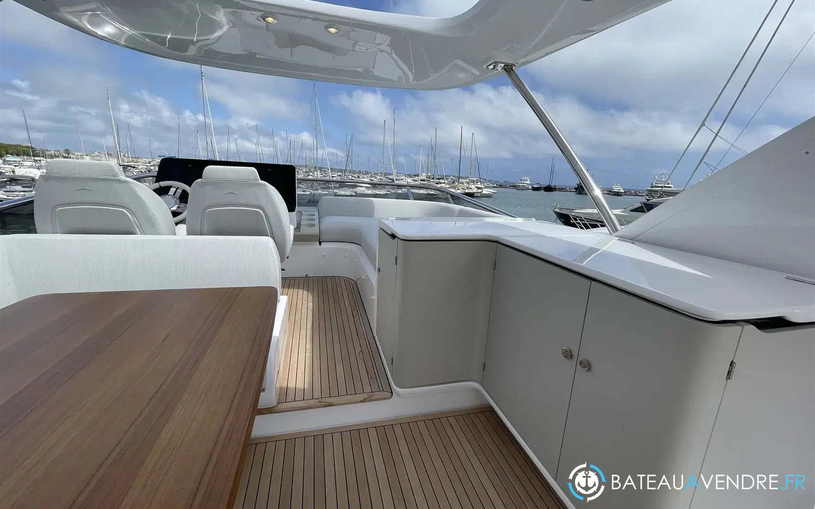 slider 19 Azimut 60 Fly