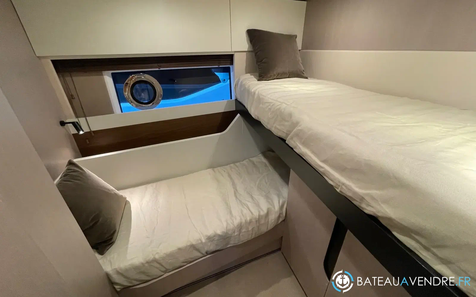 slider 17 Azimut S7