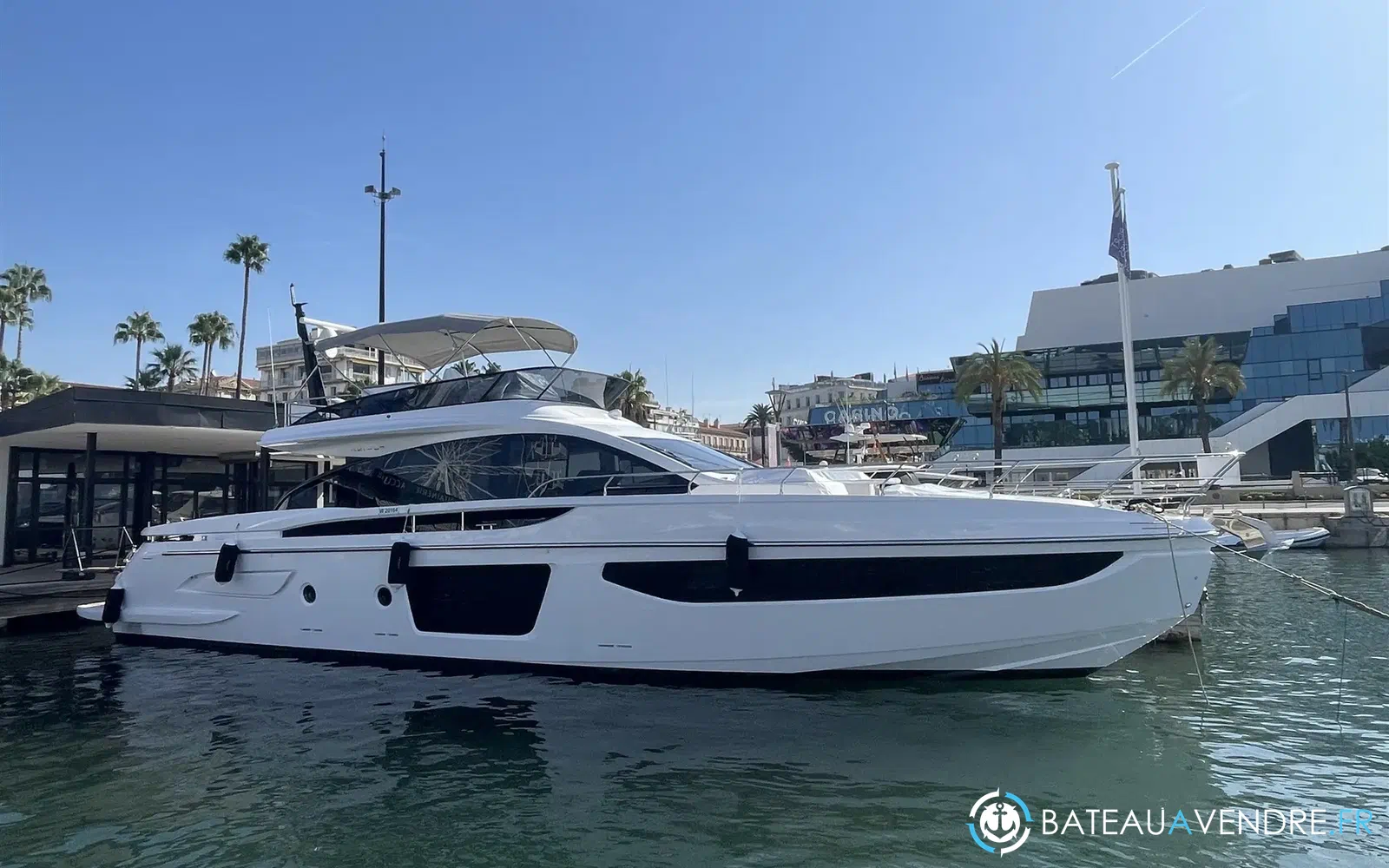 slider 1 Azimut S7