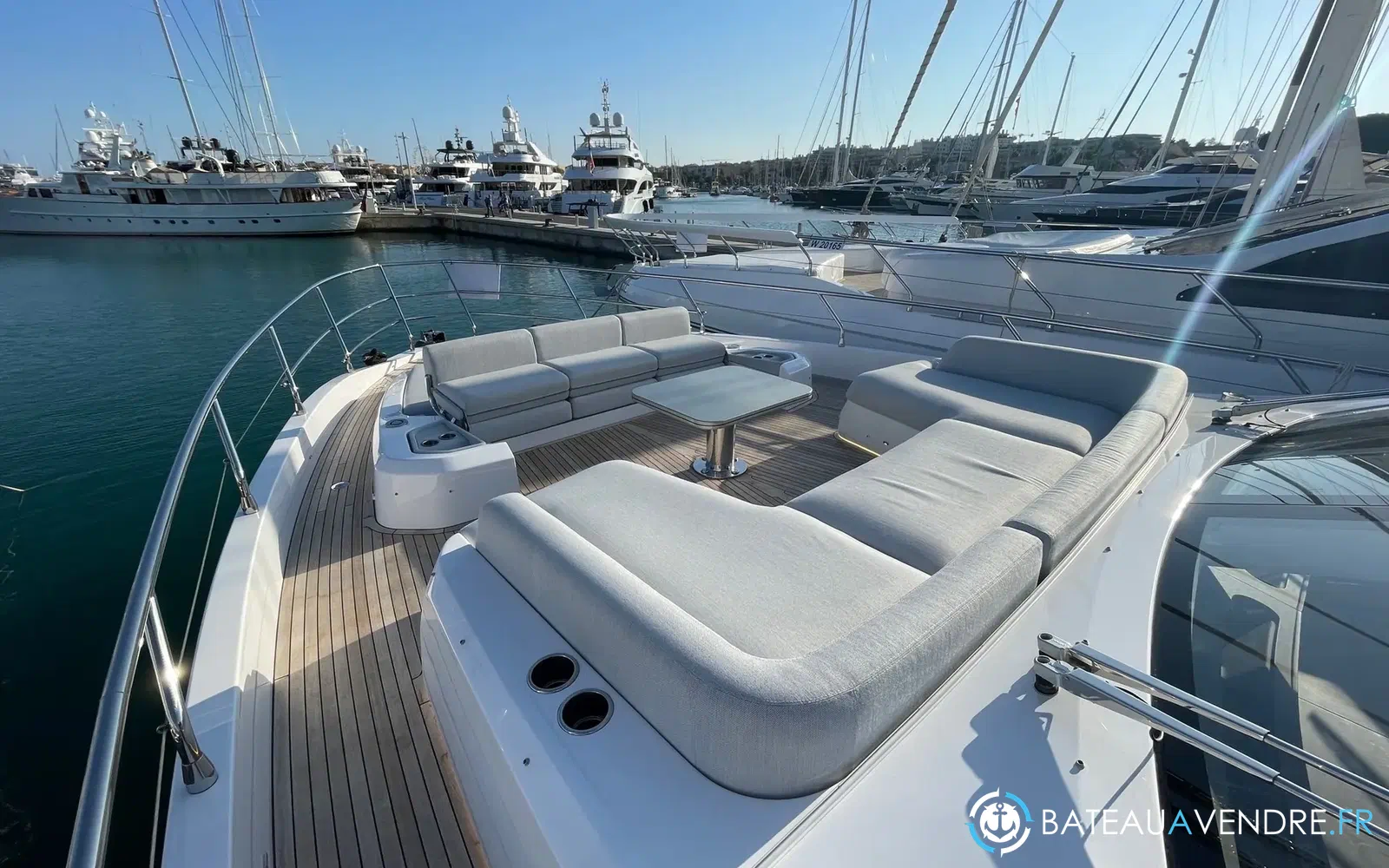 slider 23 Azimut S7