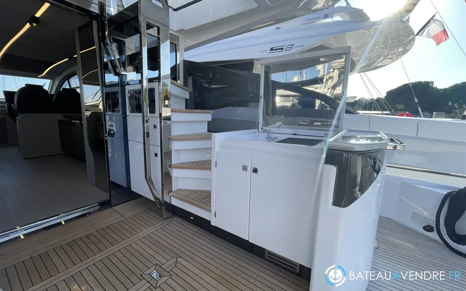 slider 5 Azimut S7