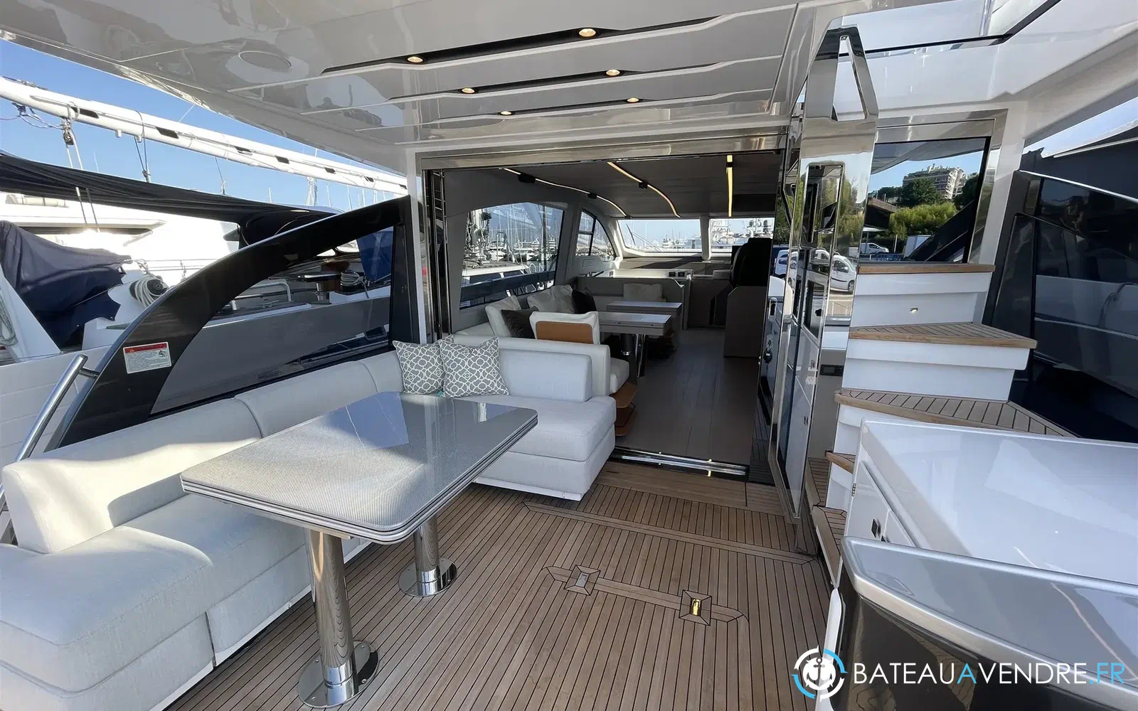 slider 6 Azimut S7