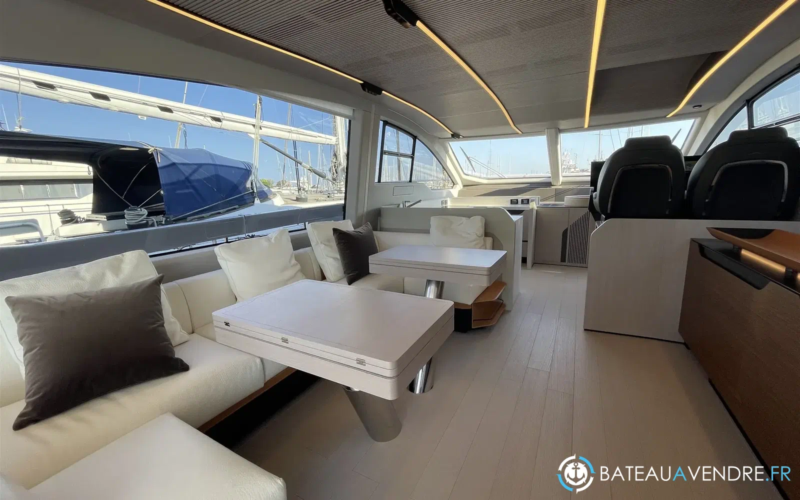 slider 8 Azimut S7