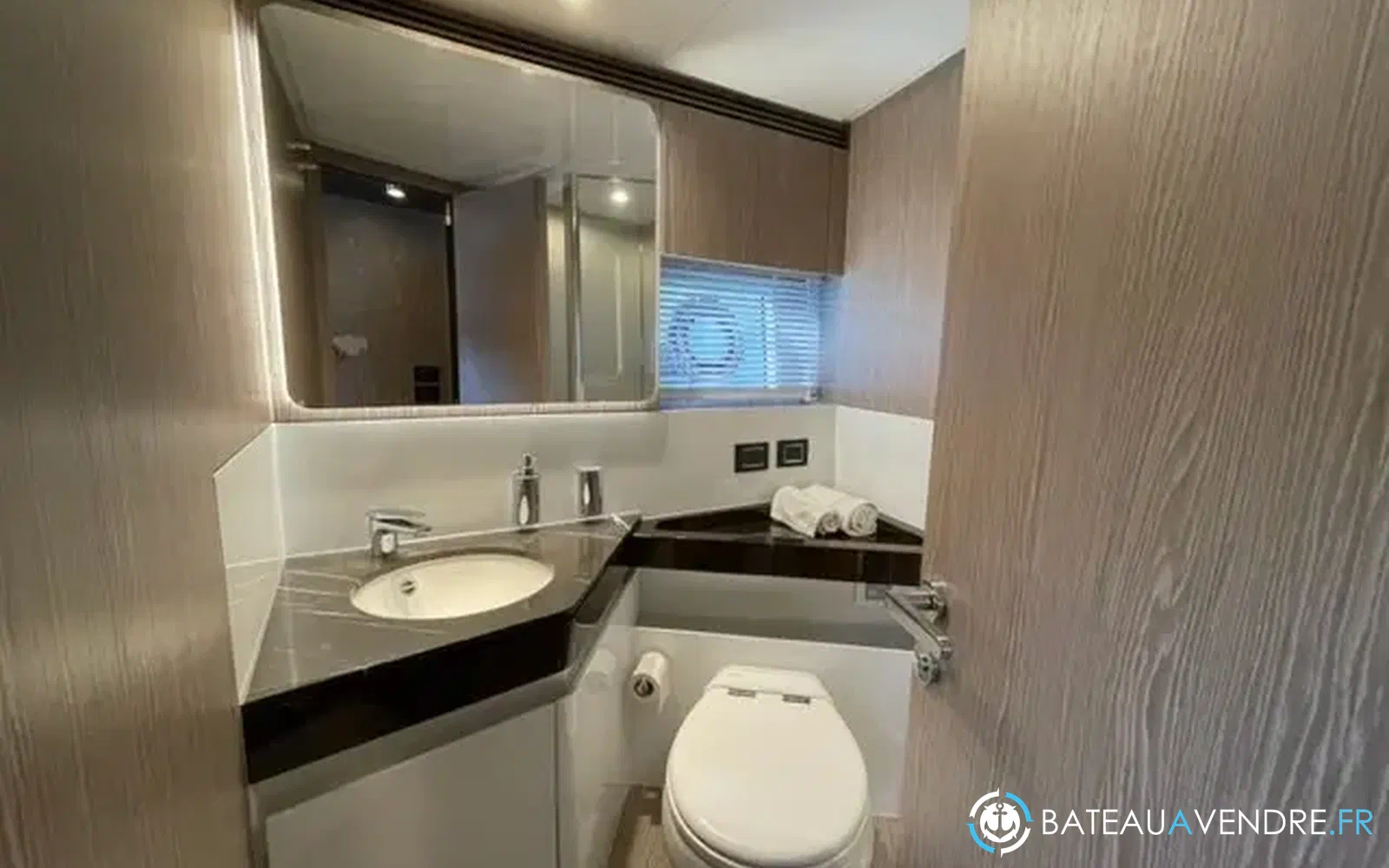 slider 16 Azimut S7