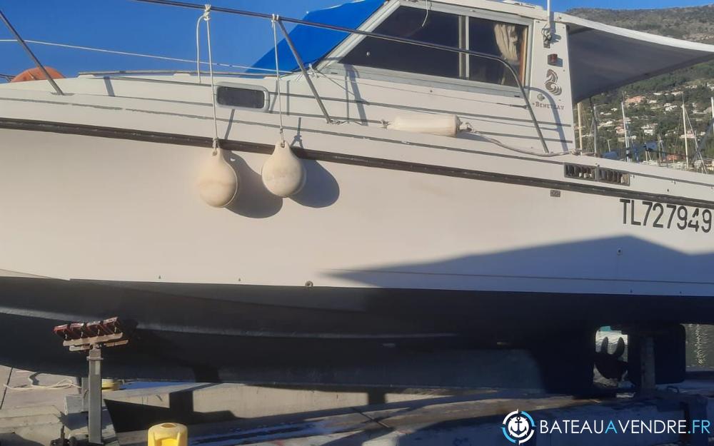 Beneteau Antares 800  photo 4