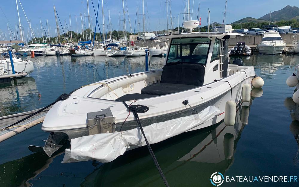 Boston Whaler 370 Outrage photo 2