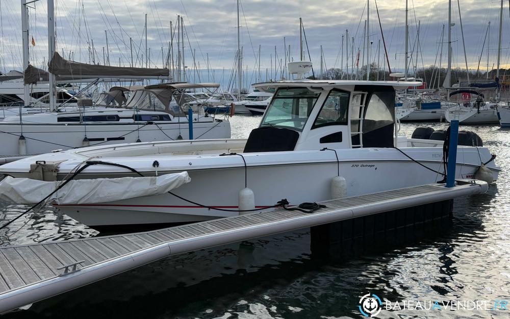 Boston Whaler 370 Outrage photo 4